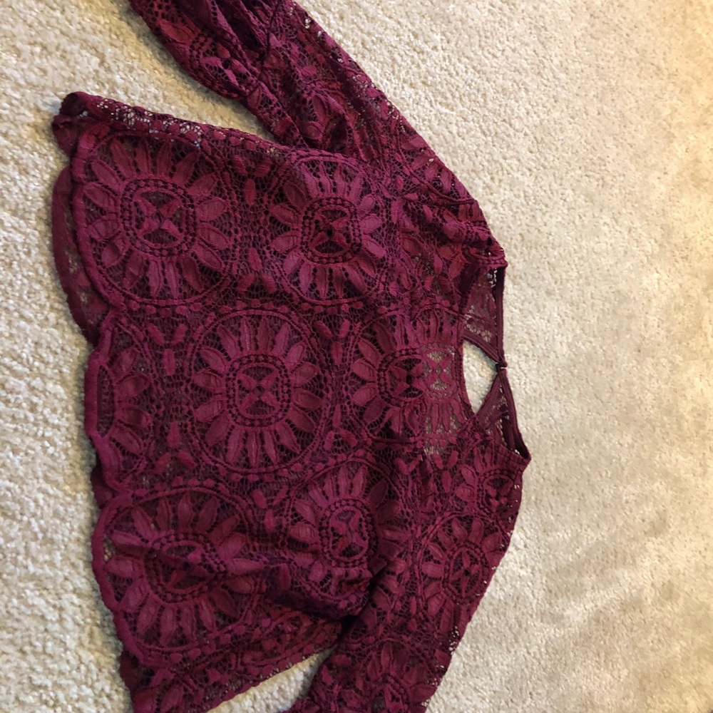 Long sleeve crop top